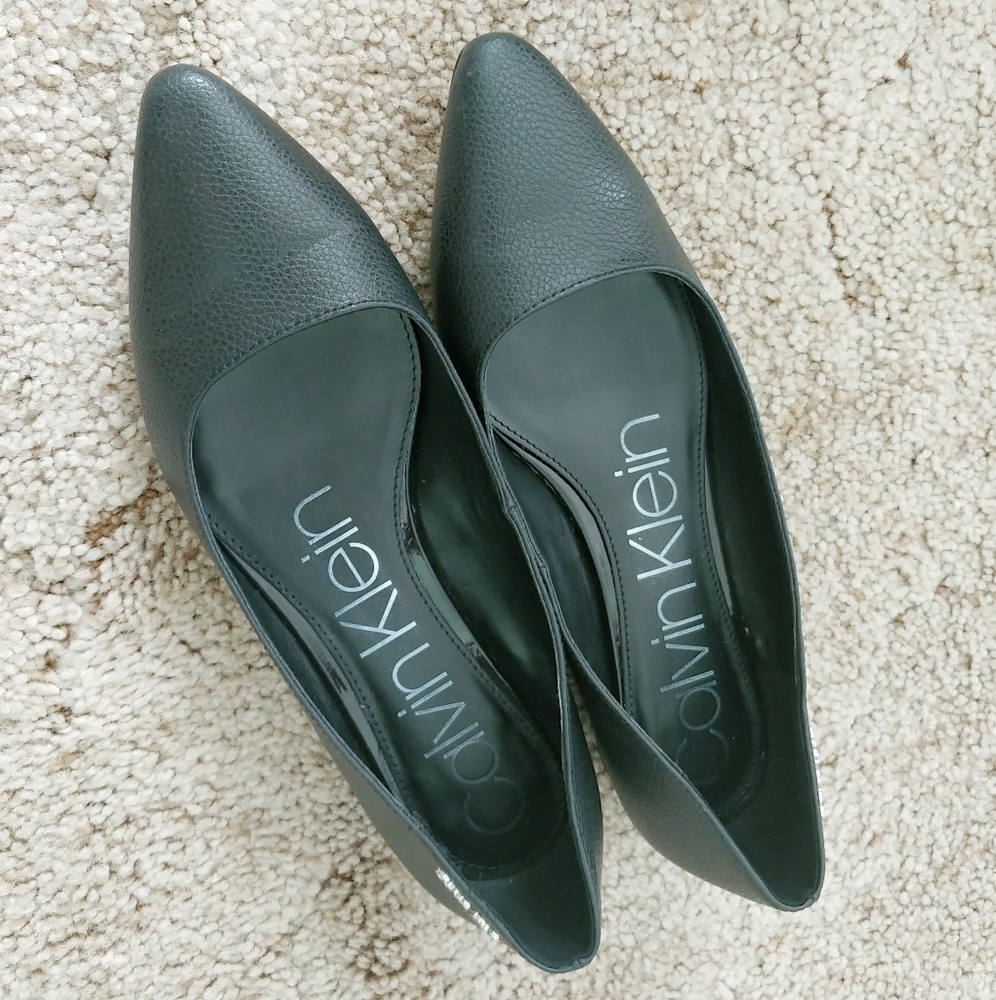 Calvin klein pointed toe flats